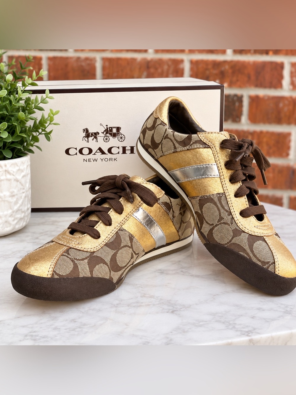 Coach Mable Signature C Gold Metallic Sneakers Size 10M w/ Box